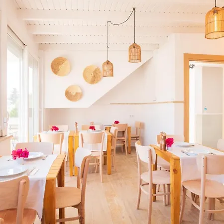 Mare Marin Boutique *