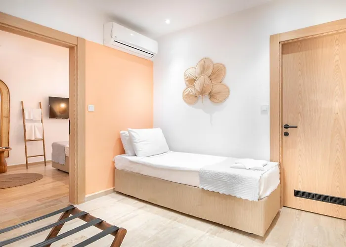 Mare Marin Boutique Hotel *